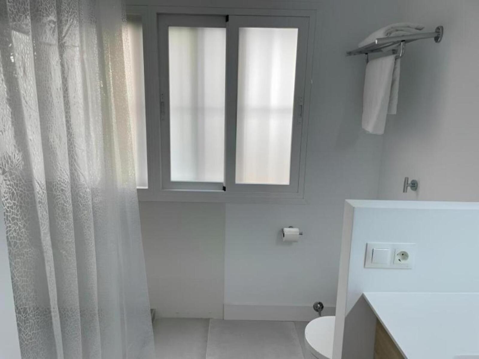 C5 Apartamento Lujo, Zona Exclusiva De Chamartin Madrid Exterior photo